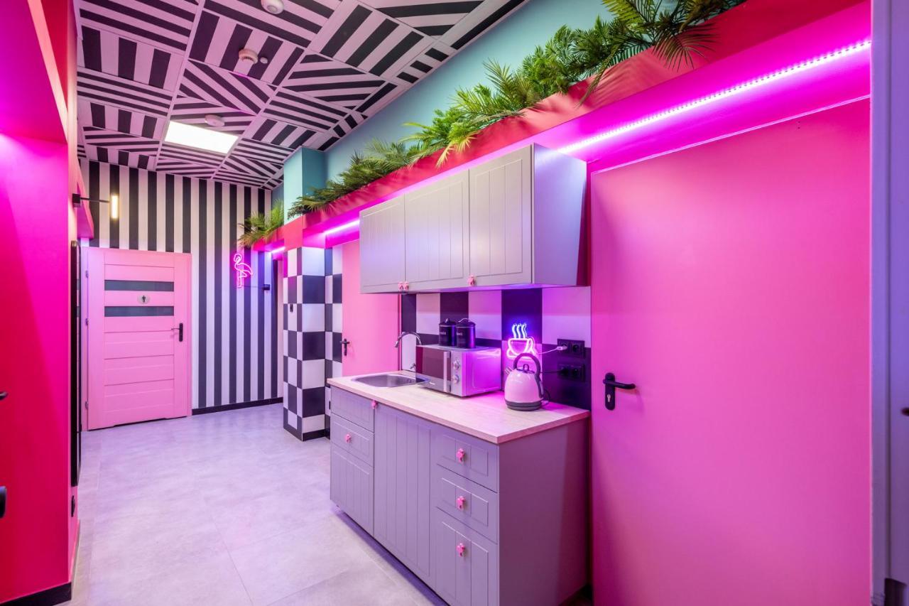Vice City Hostel Вроцлав Екстер'єр фото