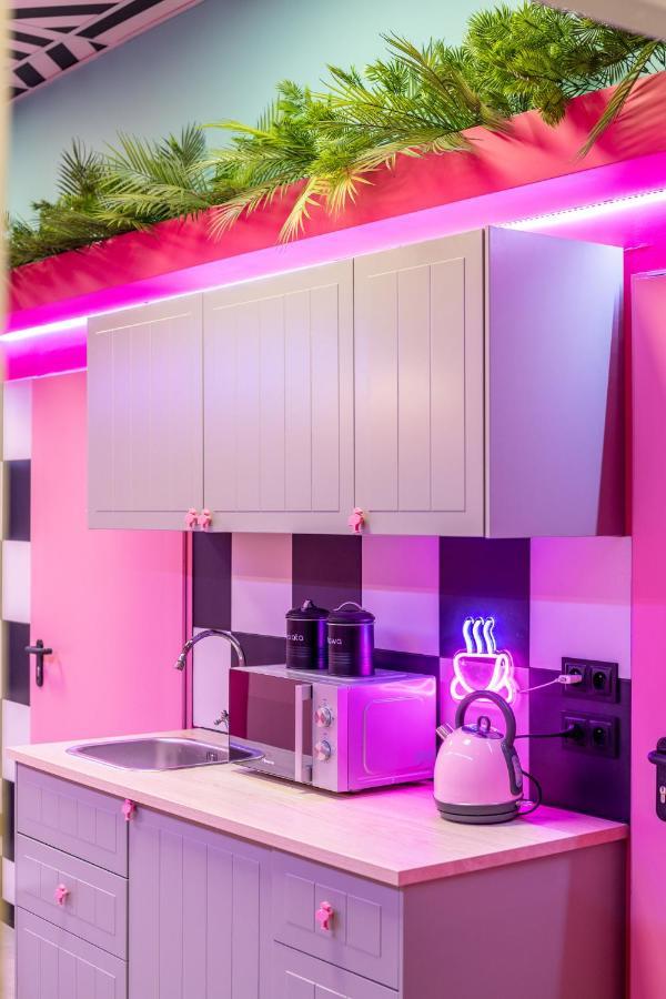 Vice City Hostel Вроцлав Екстер'єр фото